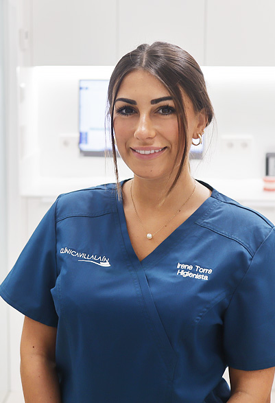 Irene Torre Higienista Clínica Dental Avilés Villalain