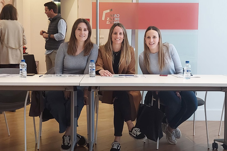 Dentistas en Avilés en constante formación