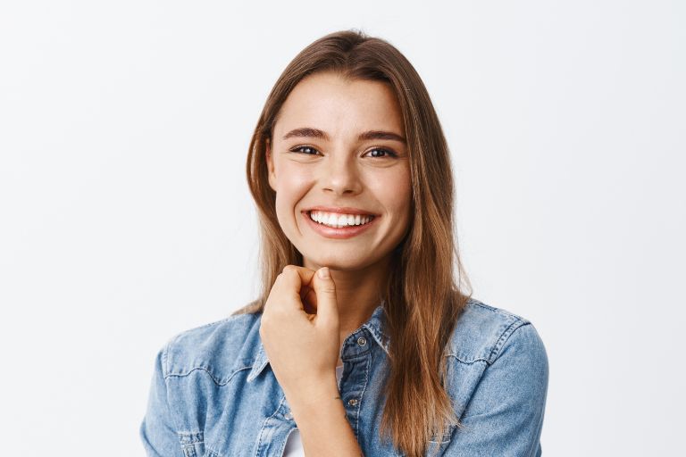 Como evitar las manchas dentales - Clínica Dental en Avilés - Clínica Villalain