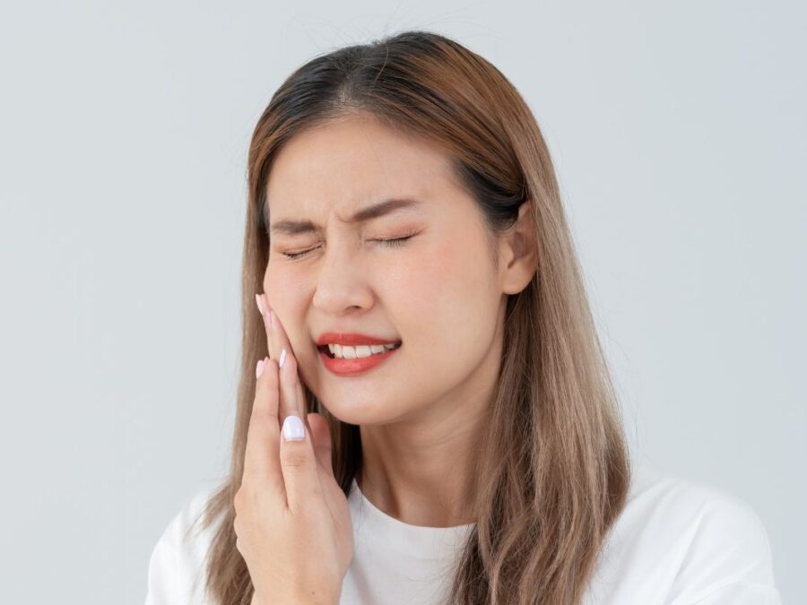 Qué son las llagas bucales o aftas - Clínica Villalain - Clínica dental en Avilés
