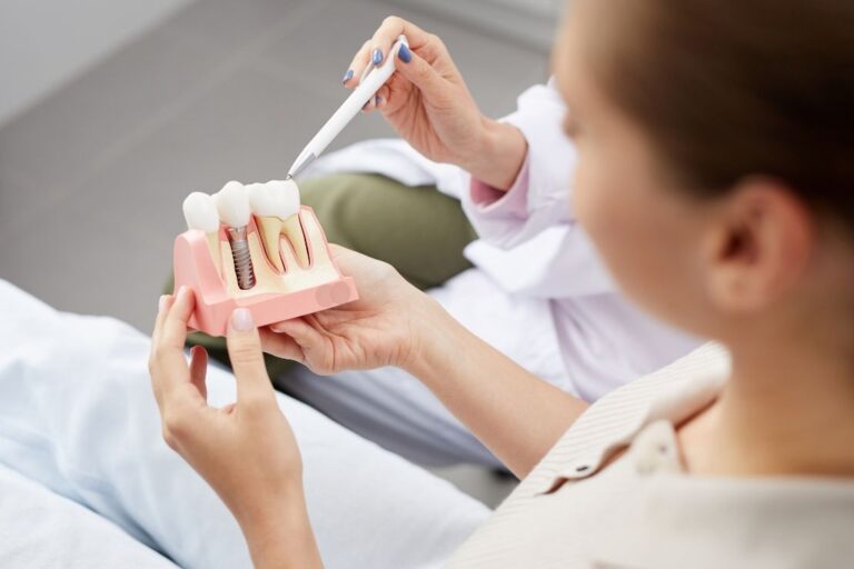 Implante dental ortodoncia en Avilés clinica villalaín