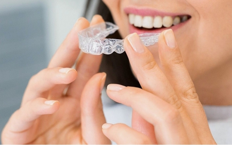 Ortodoncia en adultos. Ortodoncia en Avilés. Dentistas en Avilés. Clínica Dental en Avilés Villalaín