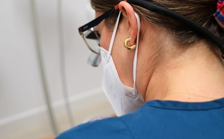 Cambios de Qué es la recesión gingival y como se trata. Clínica Dental Avilés. Dentista Avilés