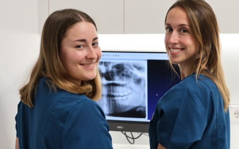 Limpieza dental con Airflow